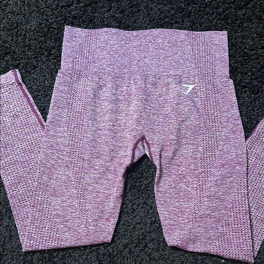 031 Gymshark - Purple Leggings